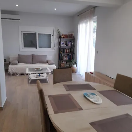 Al Fresco Voula Apartment